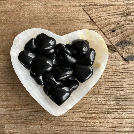 Black Obsidian Pocket Hearts - Y79e