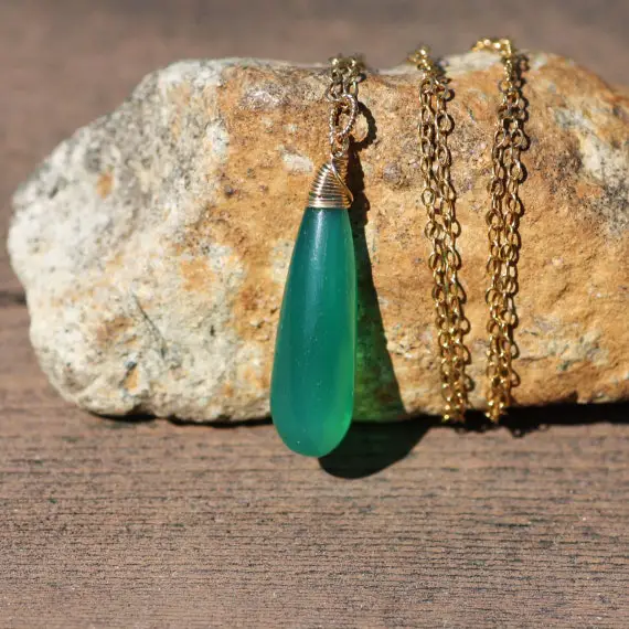 Natural Emerald Green Onyx Wire Wrapped Pendant Yellow Gold Filled  , 7th Anniversary , Wedding  , From Canada , December Birthstone