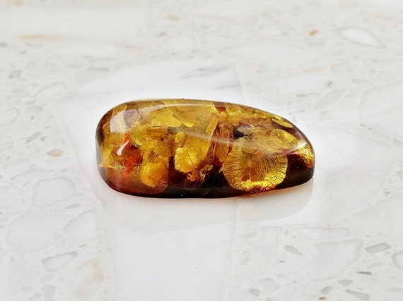 Polished Big Amber Cabochon Healing Stone,baltic Amber Pendant, Polish Amber, Amber Cabochon, Big Amber, Large Amber, Amber Beads
