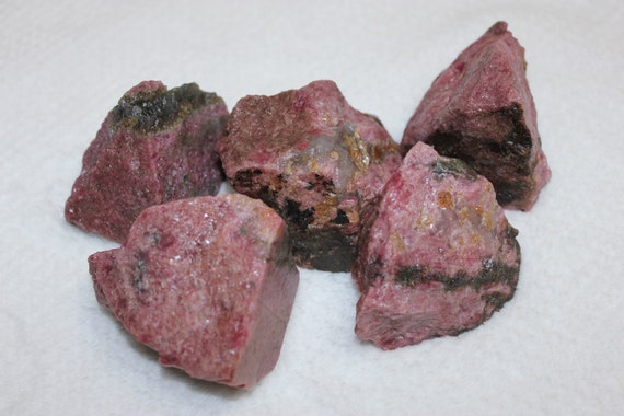 Raw Rhodonite Crystal Stone Natural Beautiful Crystals High Quality Rough Stone