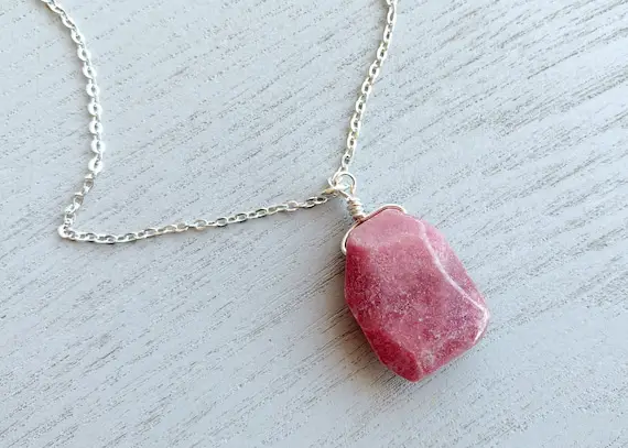 Raw Rhodonite Necklace, Crystal Pendant Necklace, Emotional Healing Stone Necklace, Rhodonite Jewelry, Pink Stone Necklace, Dusty Pink, Boho