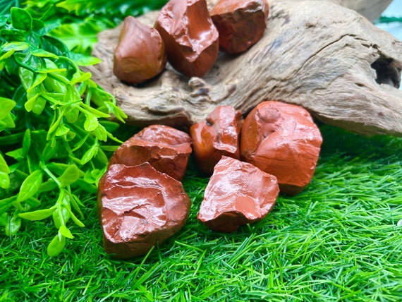 Red Jasper Rough / Raw Red Jasper Stone  /healing Red Jasper/ Grounding Red Jasper / Jasper Tumble / Red Jasper Worry Stone