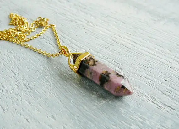 Rhodonite Necklace Natural Rhodonite Pendant Healing Crystal Necklace For Women Men Gemstone Necklace Gold Energy Crystals Point Pendant