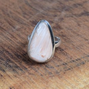 Pink Scolecite 925 Sterling Silver Gemstones Elegant Ring ~ Pear Shape Ring ~ Gift For Christmas ~Handmade Ring ~ Ring Size US- 7/ UK- N | Natural genuine Scolecite rings, simple unique handcrafted gemstone rings. #rings #jewelry #shopping #gift #handmade #fashion #style #affiliate #ad