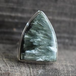 Shop Seraphinite Jewelry! natural green seraphinite ring,925 silver ring,natural seraphinite ring,seraphinite ring,green seraphinite ring,drop shape ring | Natural genuine Seraphinite jewelry. Buy crystal jewelry, handmade handcrafted artisan jewelry for women.  Unique handmade gift ideas. #jewelry #beadedjewelry #beadedjewelry #gift #shopping #handmadejewelry #fashion #style #product #jewelry #affiliate #ad