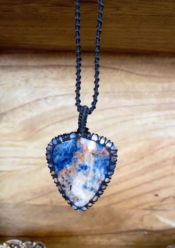 Sodalite Pendant Necklace For Women, Blue Sodalite Pendant For Men, Macrame Necklace Sodalite,sodalite Stone Necklace,macrame Stone Necklace