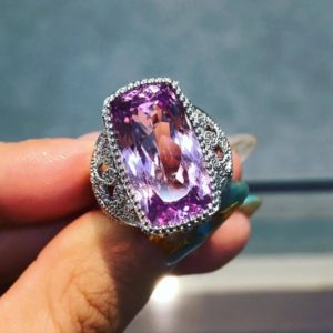 Shop Kunzite Rings! Very Luxurious Kunzite Ring Vintage And Unique Design Kunzite Ring 925 Sterling Silver Designer Kunzite Ring for your queen gift for her | Natural genuine Kunzite rings, simple unique handcrafted gemstone rings. #rings #jewelry #shopping #gift #handmade #fashion #style #affiliate #ad
