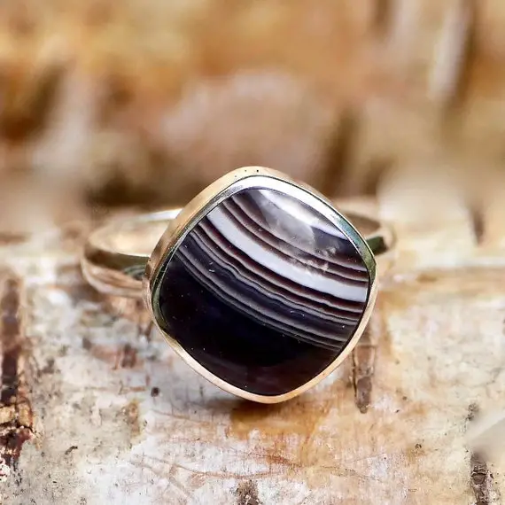 Banded Agate Square Silver Ring - Handmade - Sterling Silver - Lady’s Ring