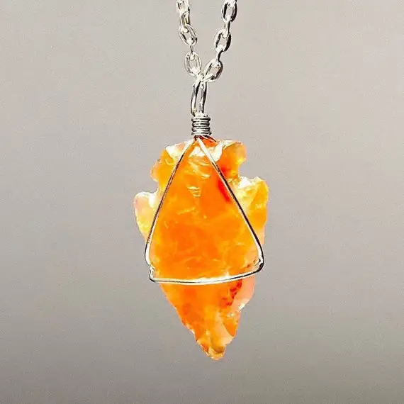 Carnelian Arrowhead Crystal Pendant With Chain