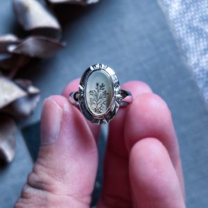 Dendritic agate ring, agate jewelry, artisanal jewelry, silver ring, handmade jewelry, nature inspired, mom gift, crystal jewelry | Natural genuine Gemstone rings, simple unique handcrafted gemstone rings. #rings #jewelry #shopping #gift #handmade #fashion #style #affiliate #ad