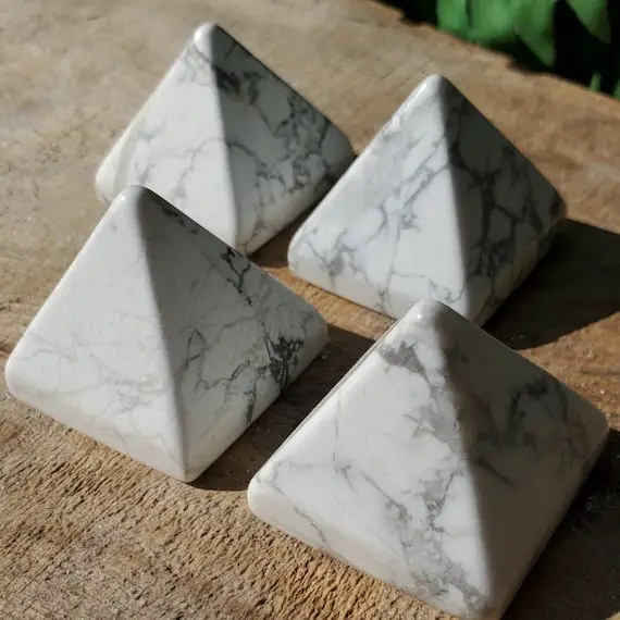 White Howlite Stone Pyramids For Serenity And Tranquility, Howlite Calming Stone, Metaphysical Healing Stone, Third Eye Chakra Stone