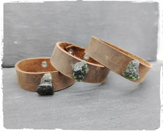 Moldavite Copper Bangle Bracelet |  Genuine Moldavite Bracelet, Crystal Jewelry, Copper Bracelet, Copper Jewelry, Healing Gemstone, Tektite