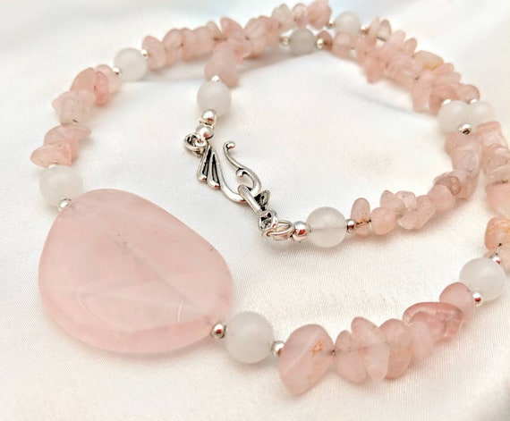 Rose And Snow Quartz Statement Necklace. Bold Design With Tumbled Crystal Pendant. Pink & White Jewelry, Pantone Color Of The Year 2016