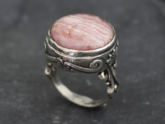 Rhodochrosite Ring, Natural Rhodochrosite, Vintage Ring, Pink Boho Ring, Large Round Ring, Statement Ring, Antique Ring, Solid Silver Ring