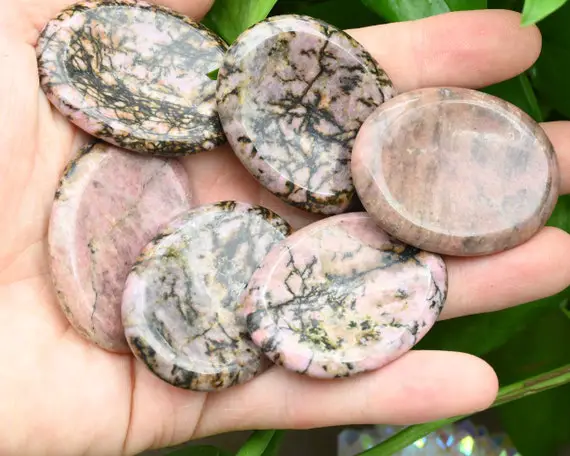 Natural Rhodonite Worry Stone,healing Worry Stone,chakra Worry Stone,size 35x45mm