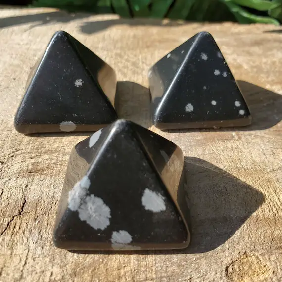 Snowflake Obsidian Stone Pyramids, Black Obsidian Purification Stone,  Root And Third Eye Chakra Stone, Past Life Meditation Stone