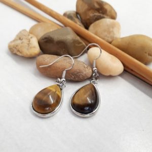 Shop Tiger Eye Earrings! Natural Tiger eye Earrings – Genuine Tiger eye Jewelry – Brown Stone Dangle Earrings – Gemini Birthstone Jewelry – Oval Teardrop Earrings | Natural genuine Tiger Eye earrings. Buy crystal jewelry, handmade handcrafted artisan jewelry for women.  Unique handmade gift ideas. #jewelry #beadedearrings #beadedjewelry #gift #shopping #handmadejewelry #fashion #style #product #earrings #affiliate #ad