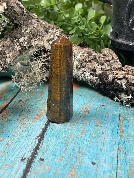 Tiger Eye Crystal Point - Reiki Charged - Creative Energy - Good-luck - Mental Clarity - Release Fear & Anxiety - Mood Balancer - Obelisk