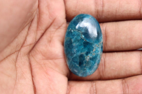 Apatite Palm Stone A Grade - Blue Apatite Pocket Stone - Crystal Healing- Palm Stone - Healing Stone- High Quality Ethical Crystals
