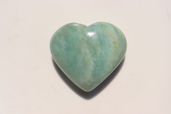 Aquamarine Heartstone, Blue Aquamarine Heart Stone, Calming Blue Crystal, Blue Chakra Crystal, Safe Travel Crystal, Aquarius Crystal.