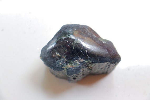 Black Tourmaline Rough, One Side Hand Polished Black Tourmaline, Raw Crystal Tourmaline, Protection Crystal, Healing Crystals And Stones.