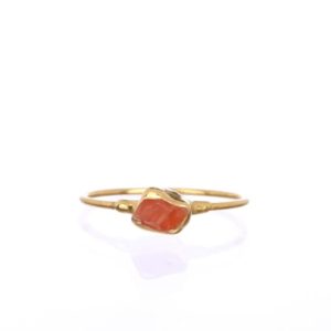 Mini Raw Carnelian Ring, Raw Carnelian Stone Ring, Dainty Ring, Delicate Ring, Ringcrush, Colorful Chunky Ring, raw gemstone ring, gold ring | Natural genuine Gemstone rings, simple unique handcrafted gemstone rings. #rings #jewelry #shopping #gift #handmade #fashion #style #affiliate #ad