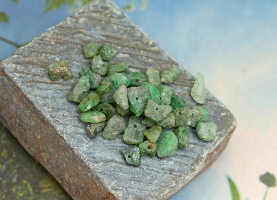 Kornerupine Rare Natural Raw Rough Cut Nugget Beads 3 X 2 To 5 X 3 Mm Green Gemstone Irregular Beads Freeform Emerald Gemstone Beads 4 Beads