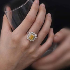 Export Quality Sapphire Ring, Yellow Sapphire Ring, Princess Cut Ring, 925 Sterling Silver, Wedding Ring, Promise Ring, Anniversary Ring | Natural genuine Gemstone rings, simple unique alternative gemstone engagement rings. #rings #jewelry #bridal #wedding #jewelryaccessories #engagementrings #weddingideas #affiliate #ad
