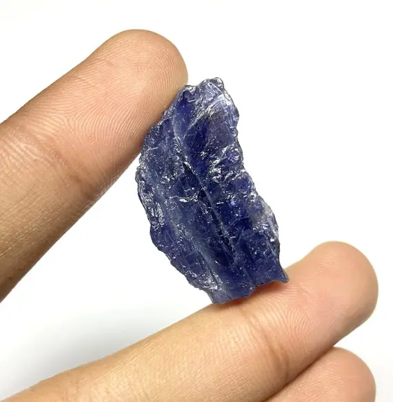 Iolite Gemstone, Natural Iolite Rough Gemstone, Iolite Raw, Crystal Healing Stone, Iolite Rough For Jewelry Making Loose Stone. 33x18x15 Mm.