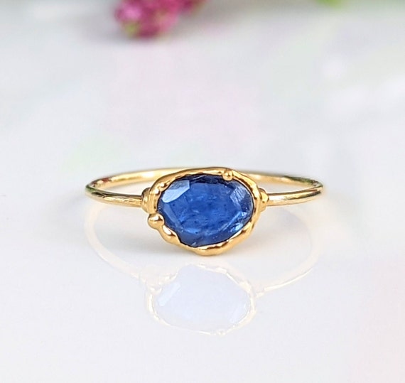 Blue Kyanite Ring, Rustic Blue Crystal Ring, Solid 14k Gold Alternative Engagement Ring, Unique Engagement Ring, Natural Blue Gemstone Ring,