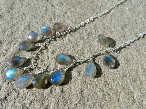 Labradorite Briolette Necklace, Delicate Gemstone Necklace, Labradorite Jewelry, Labradorite Necklace