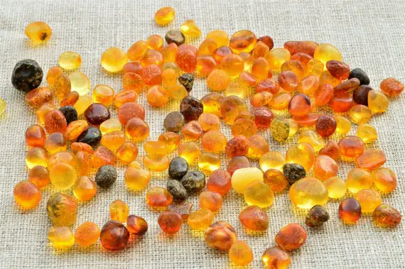 Loose Amber Stones 5-200 Grams Chip Beads (4-6mm) Jewelry Supplies Beads, Baltic Amber Stones, Polished Natural Beads Undrilled