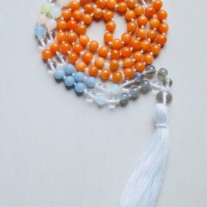 Collier Méditation Mala 108 Perles Calcite Orange Trust | Natural genuine Orange Calcite necklaces. Buy crystal jewelry, handmade handcrafted artisan jewelry for women.  Unique handmade gift ideas. #jewelry #beadednecklaces #beadedjewelry #gift #shopping #handmadejewelry #fashion #style #product #necklaces #affiliate #ad