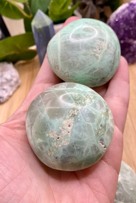 Gorgeous Green Moonstone Or Garnierite Palm Stone Crystal Geode Healing Gem