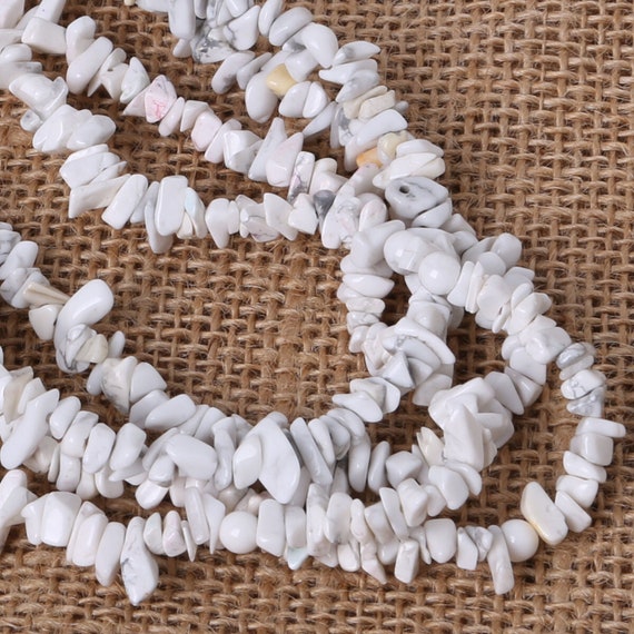 Natural Howlite Chip Beads 34 Inch Strand - Small Howlite Chips - Small Howlite Gemstone Chips  - Howlite Stone