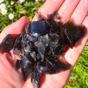 Shop Raw & Rough Obsidian Stones! Candle crystals Obsidian shards, rough obsidian for spells, Candle obsidian gems, protection crsytal, protection obsidian, black candle uk | Natural genuine stones & crystals in various shapes & sizes. Buy raw cut, tumbled, or polished gemstones for making jewelry or crystal healing energy vibration raising reiki stones. #crystals #gemstones #crystalhealing #crystalsandgemstones #energyhealing #affiliate #ad