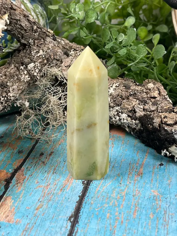 Green Opal Point - Reiki Charged - Powerful Energy - Strengthens Relationships - Creativity - Heart Chakra Stone - Green Opal Tower