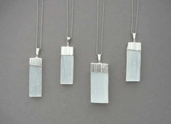 Selenite Necklace Silver Tone Layering Necklace Raw Selenite Healing Crystals Pendant Silver Plated Natural Selenite Raw Stone Jewelry