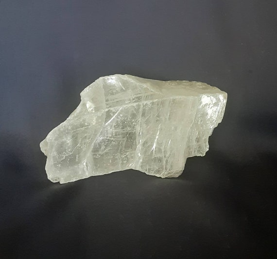 Selenite Quartz Crystal / Healing Crystals Selenite Gemstone / Raw Selenite Reiki Chakra Meditation Stone / Natural Selenite Raw Crystal
