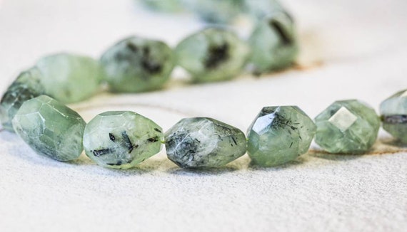 L/green Tourmalinated  Quartz 16-20x Mm Faceted Nugget Beds Size Varies 16" Strand Natural Green With Black Tourmaline Quartz For Jewelry