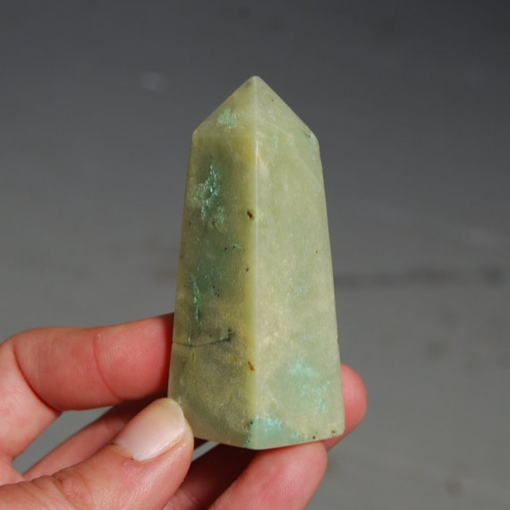 2in 80g Aaa Genuine Chrysoprase Crystal Tower