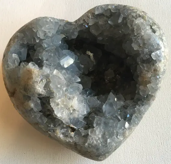 Celestite Large Crystal Cluster Heart,geode Heart, Healing Crystals And Stones,angel Stone,spiritual Stone, Promotes Infinite Peace