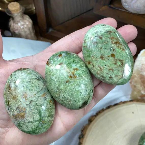 Chrysoprase Palm Stone, Palm Stones, Large Palm Stone, Healing Crystals & Stones, Reiki, Crystals, Witch, Stones