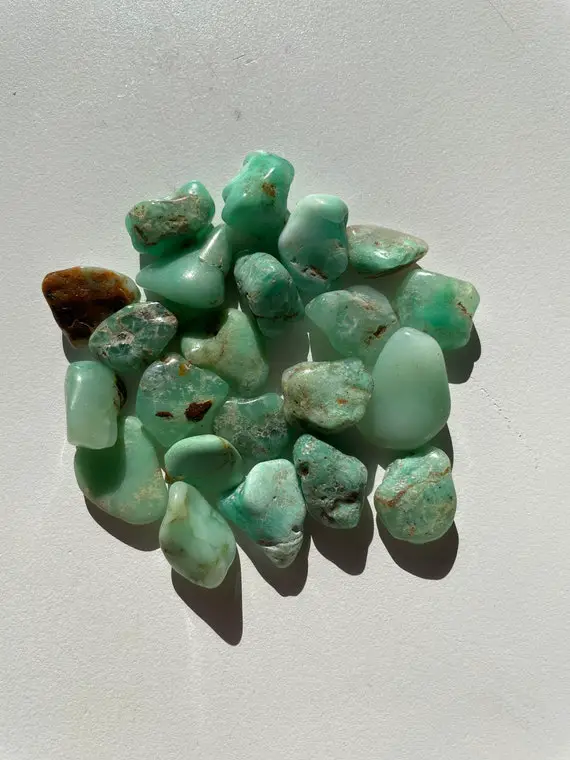 Chrysoprase Tumbled Stone Crystal/ Mineral X 1 (20-25mm)