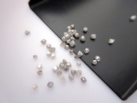 1 Carat Tiny 1mm To 2mm Raw Rough Natural Grey Diamond Crystal Octahedron, Grey Diamond Loose Octahedron Crystals, Dds458/2