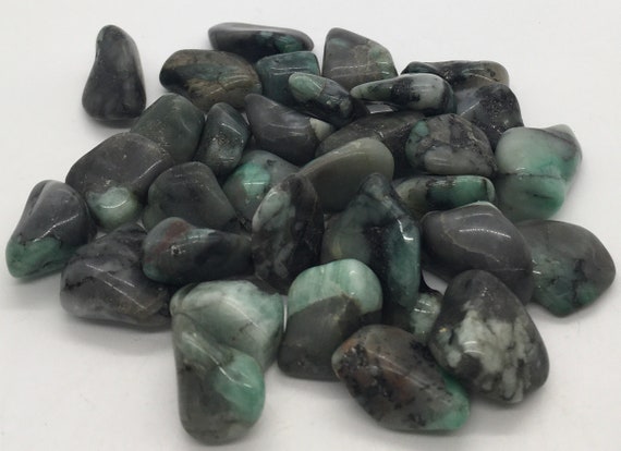 Emerald Premium Grade A Tiny-small Tumbled Stone, Stone Of Inspiration, Healing Stone, Healing Crystal, Chakra Stone, Spiritual Stone