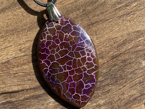 Dragons Vien Fire Agate, And Stainless Steel Healing Stone Necklace With Positive Healing Energy! Dragons Vien Fire Agate, And Stainless Steel Healing Stone Necklace With Positive Healing Energy!