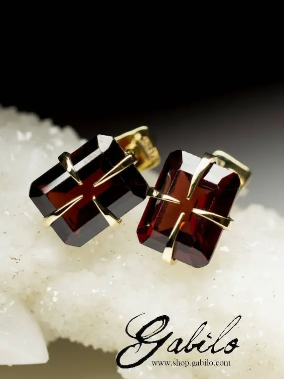 Made To Order: Almandine Gold Stud Earrings Natural Six Of Wands Tarot Garnet Gemstone 18k Gold Earrings Fine Jewelry