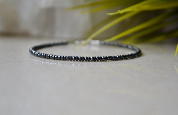 Tiny Hematite Bracelet - Bracelet Femme, Thin Black Gemstone Bracelet, Black Dainty Bracelet Made With Genuine Dark Hematite 1.5-2 Mm
