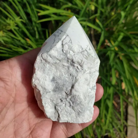 White Howlite Rough Polished Point For Spiritual Wisdom, Healing Stones And Crystals, Calming Stone, Howlite For Patience And Sleep Issues